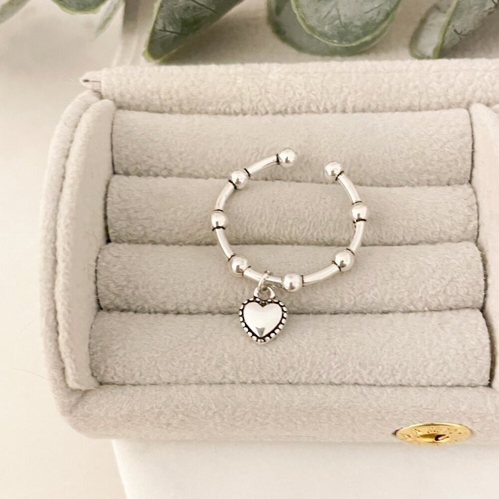 925 Sterling Silver Minimalist Ring Dainty Ring Dangle Heart Ring - Picture 7 of 8